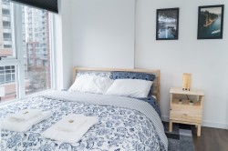 612-618 Abbott Street Vancouver, BC V6B 0B9