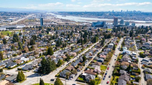 922 Surrey Street, New Westminster, BC 