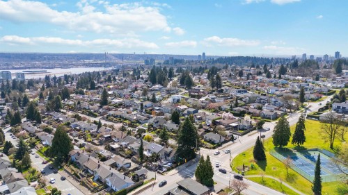 922 Surrey Street, New Westminster, BC 
