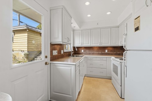 922 Surrey Street, New Westminster, BC 