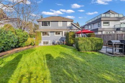 633 Fir Street North Vancouver, BC V7M 1W3