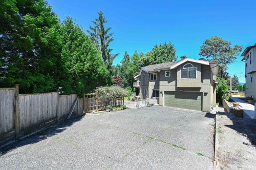 6339 Canada Way, Burnaby, BC 