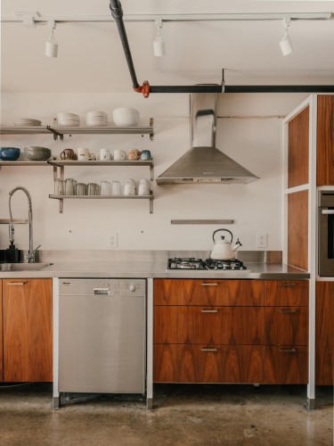 87 Cordova Street E, Vancouver, BC 