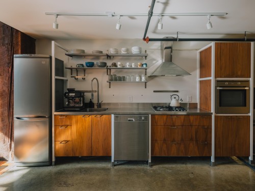 87 Cordova Street E, Vancouver, BC 