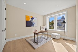 2-5115 Buxton Street Burnaby, BC V5H 1J7