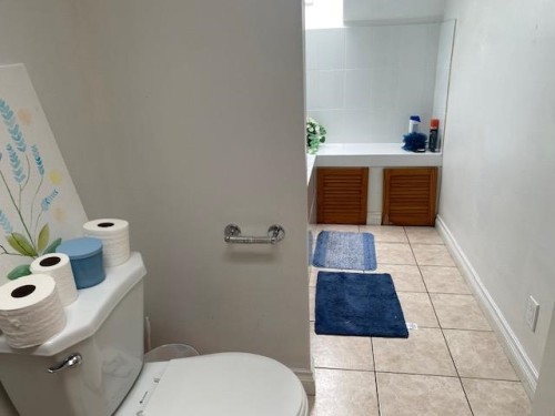 2520 24 Avenue E, Vancouver, BC 