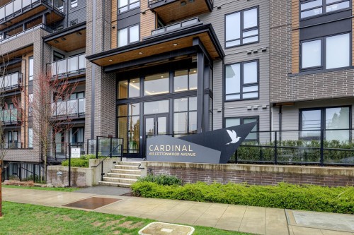 404-615 Cottonwood Avenue  Coquitlam, BC V3J 2S5