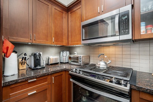 37-7388 Macpherson Avenue, Burnaby, BC 