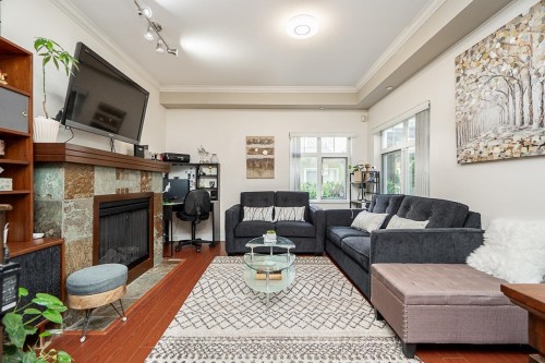 37-7388 Macpherson Avenue, Burnaby, BC 