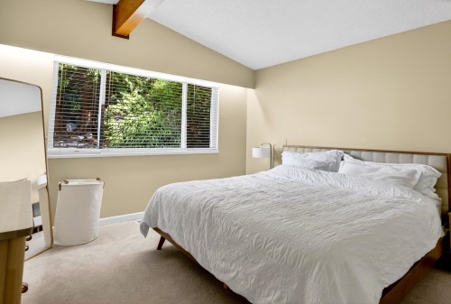 981 Kinsac Street, Coquitlam, BC 