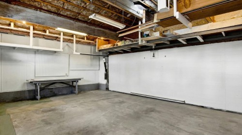 981 Kinsac Street, Coquitlam, BC 