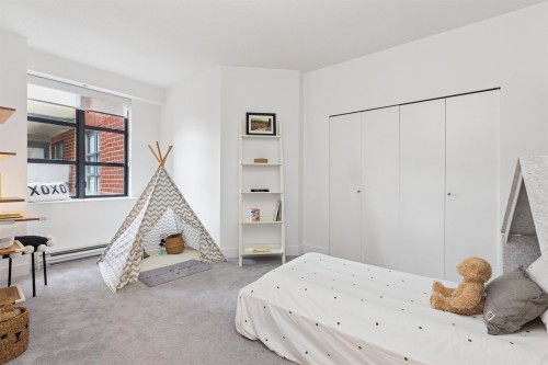 2288 Redbud Lane, Vancouver, BC 