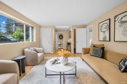 2705 Henry Street  Port Moody, BC V3H 2J8