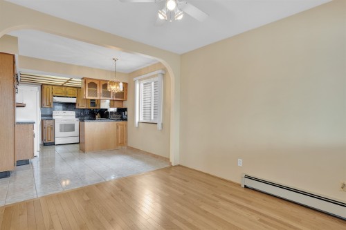 3240 Clive Avenue, Vancouver, BC 