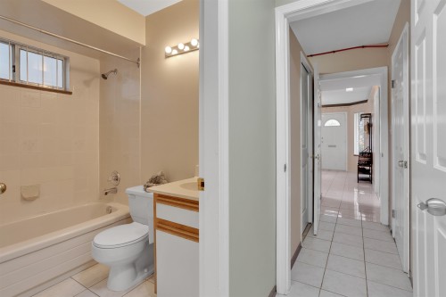 3240 Clive Avenue, Vancouver, BC 