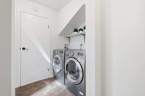 1330 Cimarron Drive, Coquitlam, BC 