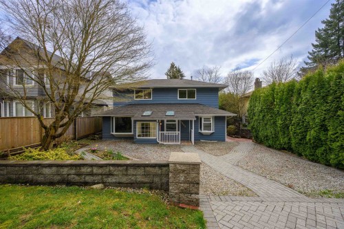 1355 Frederick Road  North Vancouver, BC V7K 1J5