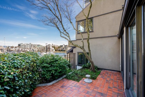 836 Millbank, Vancouver, BC 