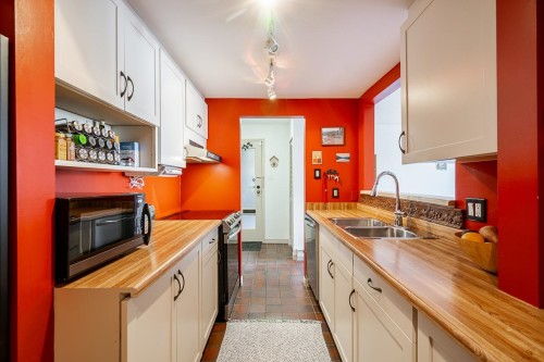836 Millbank, Vancouver, BC 