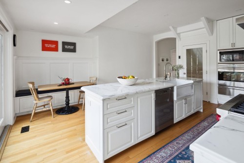 1749 38Th Avenue W, Vancouver, BC 