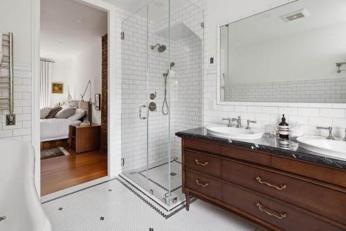 1749 38Th Avenue W, Vancouver, BC 