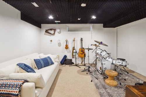 1749 38Th Avenue W, Vancouver, BC 