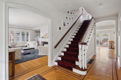 1749 38Th Avenue W, Vancouver, BC 