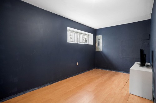 585 65Th Avenue W, Vancouver, BC 