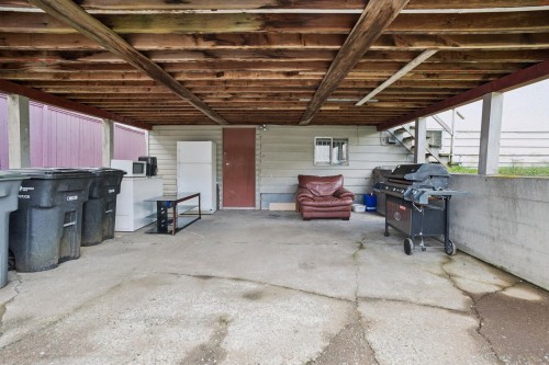 585 65Th Avenue W, Vancouver, BC 