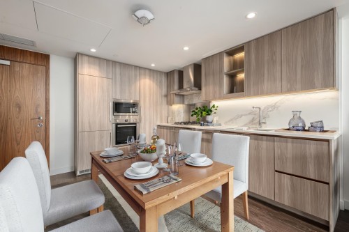 1306-8611 Hazelbridge Way  Richmond, BC V6X 0W8