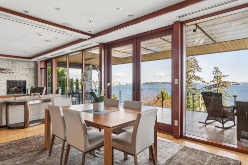 3673 Sunset Lane, West Vancouver, BC 