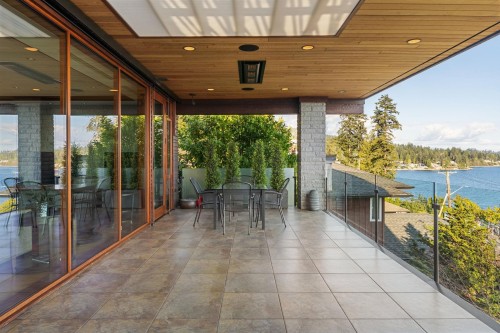 3673 Sunset Lane, West Vancouver, BC 