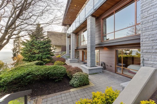 3673 Sunset Lane, West Vancouver, BC 