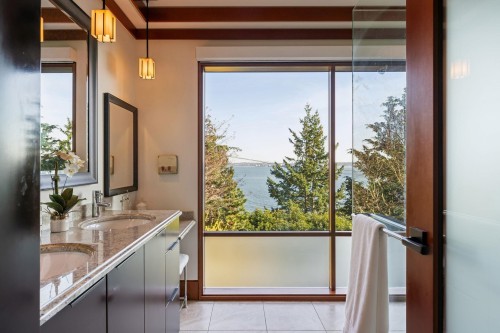 3673 Sunset Lane, West Vancouver, BC 