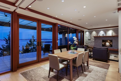 3673 Sunset Lane, West Vancouver, BC 