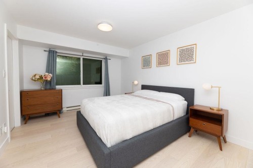 5700 Trident Avenue, Sechelt, BC 