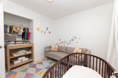 5700 Trident Avenue, Sechelt, BC 