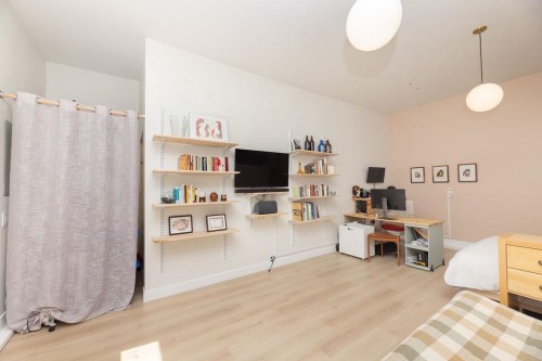 5700 Trident Avenue, Sechelt, BC 