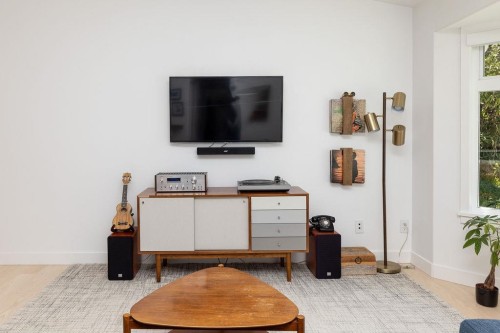 5700 Trident Avenue, Sechelt, BC 