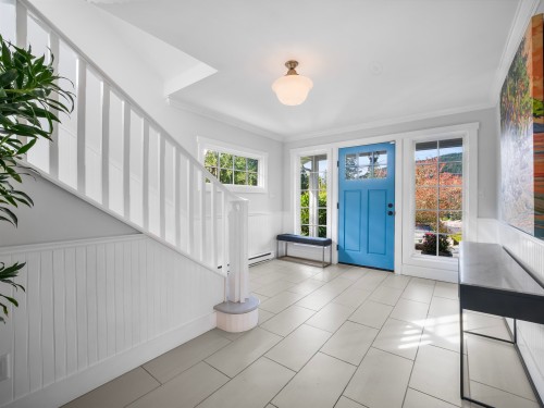 5478 Greenleaf Road, West Vancouver, BC 