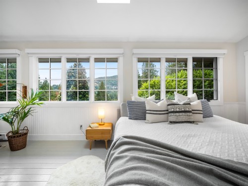 5478 Greenleaf Road, West Vancouver, BC 