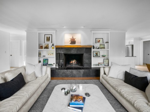 5478 Greenleaf Road, West Vancouver, BC 