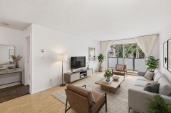 304-1864 Frances Street Vancouver, BC V5L 1Z7