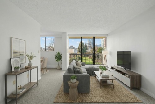 203-145 St. Georges Avenue  North Vancouver, BC V7L 3G8