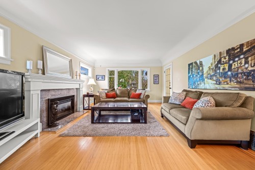5790 Alma Street, Vancouver, BC 