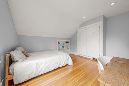 5790 Alma Street, Vancouver, BC 