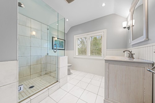 5790 Alma Street, Vancouver, BC 