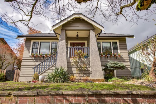 1515 Edinburgh Street  New Westminster, BC V3M 2W5