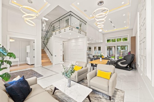 6699 Azure Road, Richmond, BC 