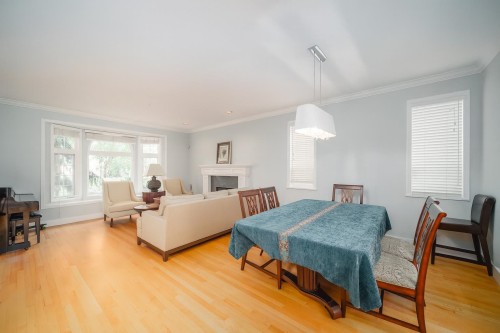 2726 42Nd Avenue W, Vancouver, BC 